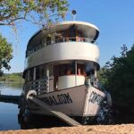 Amazonas Flussexpeditionen Boot Shaloom