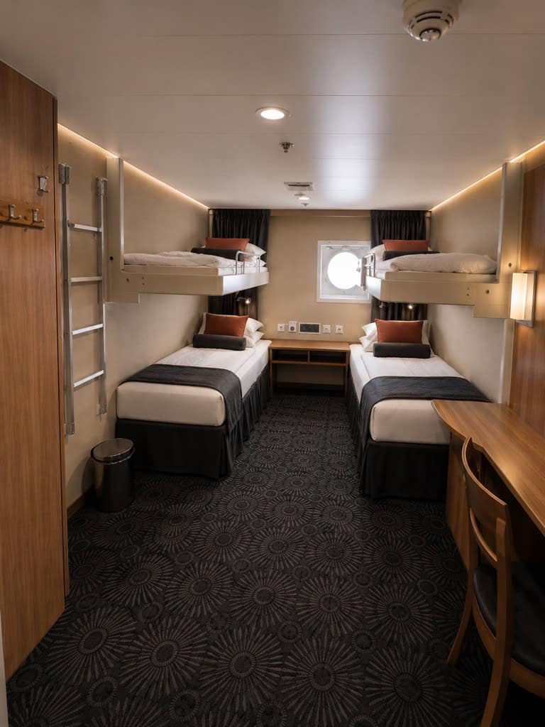 Adventurer_TNE_Quad_Cabin